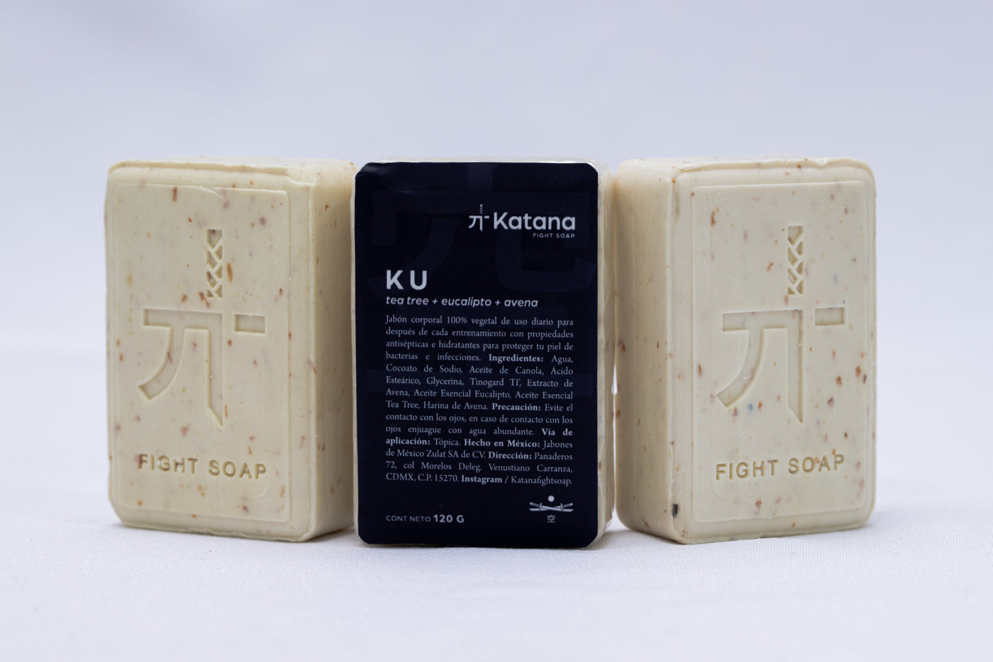 Ku: Avena + Tea tree + Eucalipto